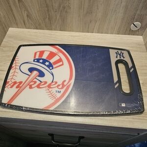 NEW YORK YANKEES Cutting Board, Kitchen MLB Tailgating